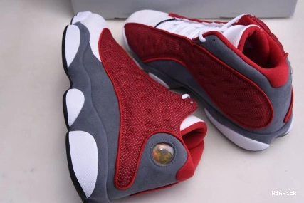 FLINT RED - JORDAN GYM 13 RETRO DJ5982 600 GREY 0920